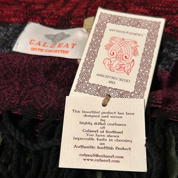 Vintage Celtic Scarf Calzeat of Scotland - Picture 3 of 6